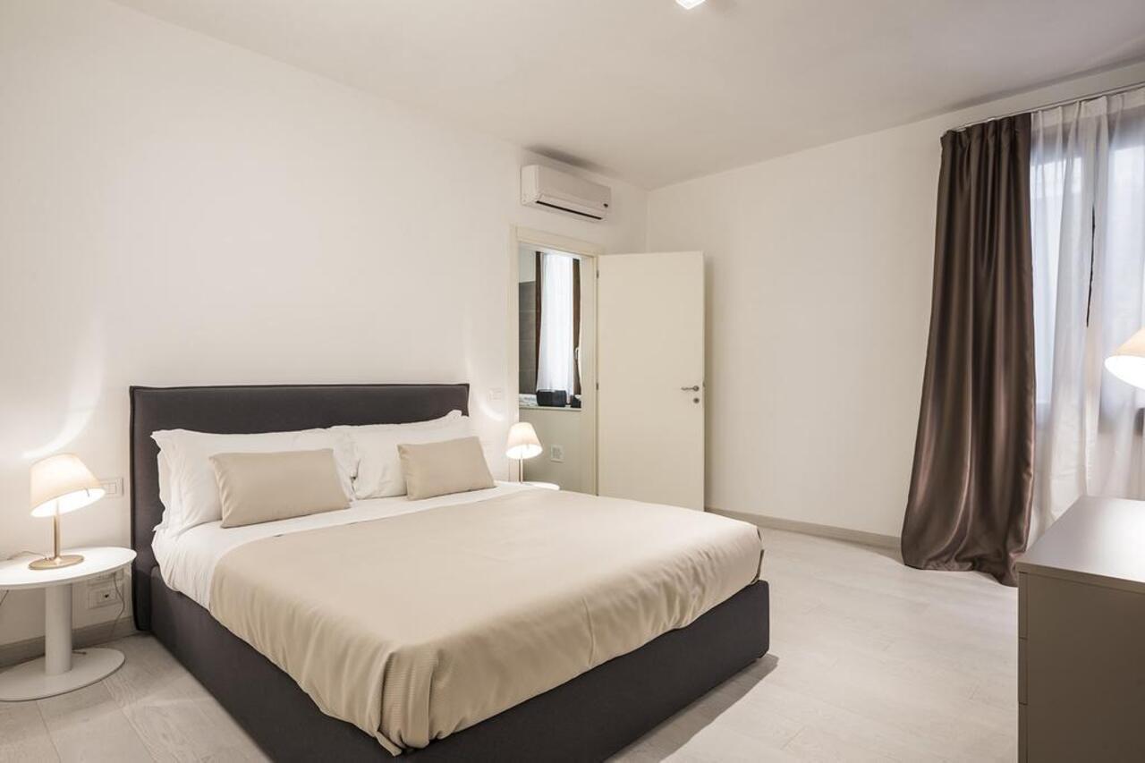 Myplace Santa Maria Formosa Apartment Venesia Bagian luar foto